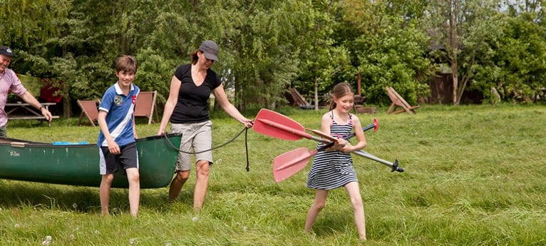 Viele Wassersportarten