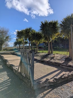Enjoy a pétanque court for fun outdoor moments 🎯
Perfect for families and friends.